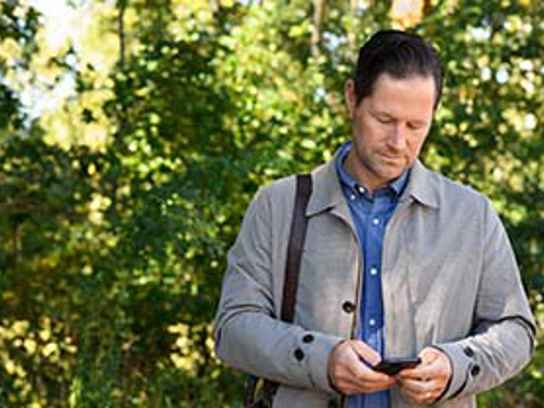 mann som har inkasso for sin bedrift gjennom svea 