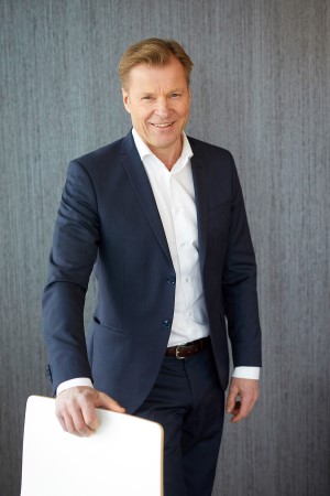 Maajohtaja Pasi Väre