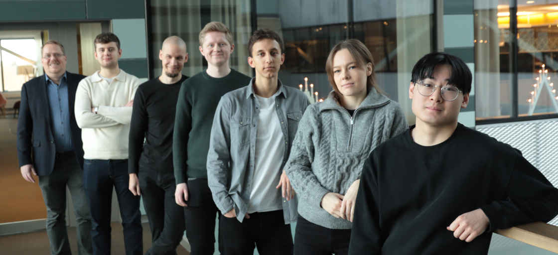 Gruppbild på trainee-teamet på Svea Bank