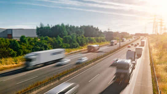 Ervaringen factoring transport op de snelweg