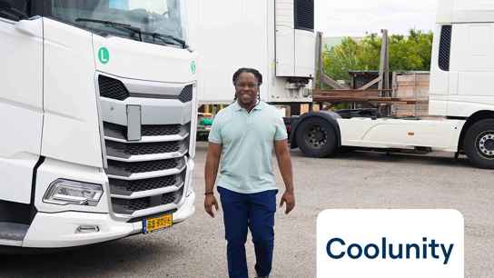 Osric Caton van transportbedrijf Coolunity factoring voor vrachtwagens
