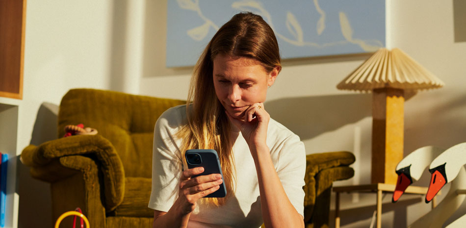 dame som betaler restskatt og får tips av svea om privatøkonomi