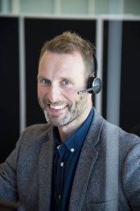 mann med headset