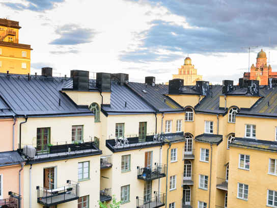 Stadsvy över husfasader